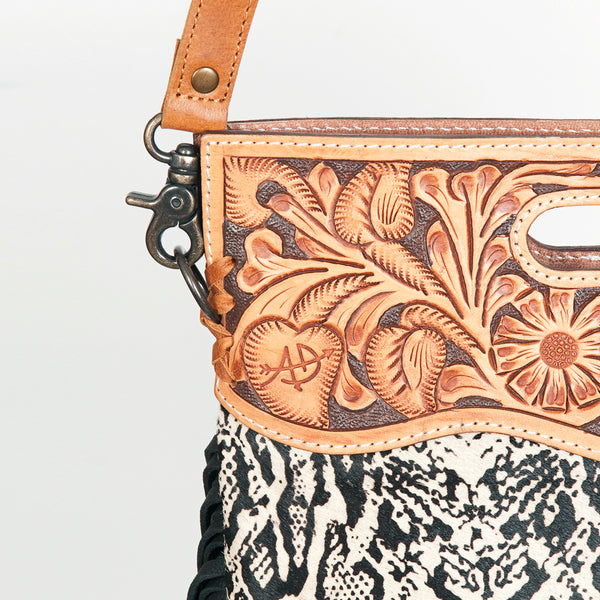 LC-ADBGS146 Crossbody Genuine Western Leather Women Bag Mae