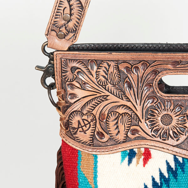 ADBG496 American Darling Hand Tooled Floral & Hand Woven Saddle Blanket Western Clutch Bag