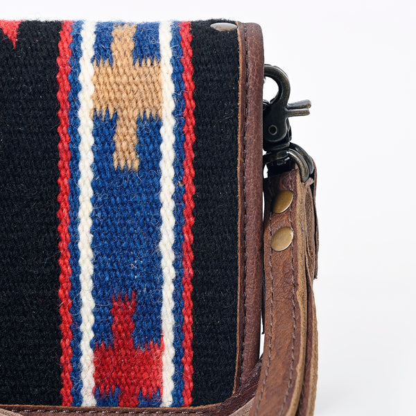 ADBG485 Southwestern Pattern Leather Crossbody Bag with Adjustable Strap