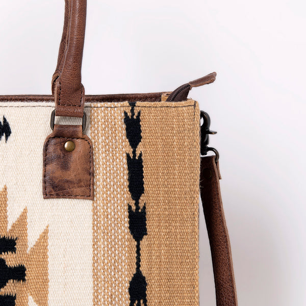 ADBG632 American Darling Hand Woven Saddle Blanket Western Leather Tote Bag