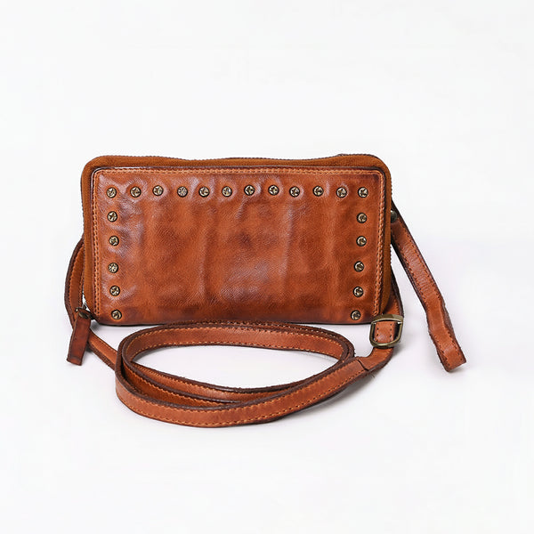 SWC212 Cuorina - Luxury Leather Riveted Wristlet