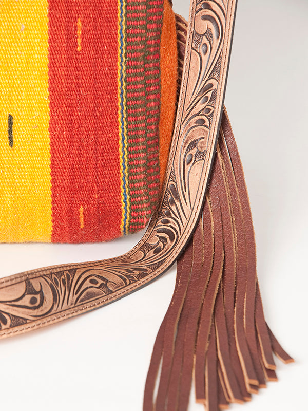 ADBG905 American Darling Southwestern Wool Blanket & Tooled Leather Crossbody Bag with Fringes