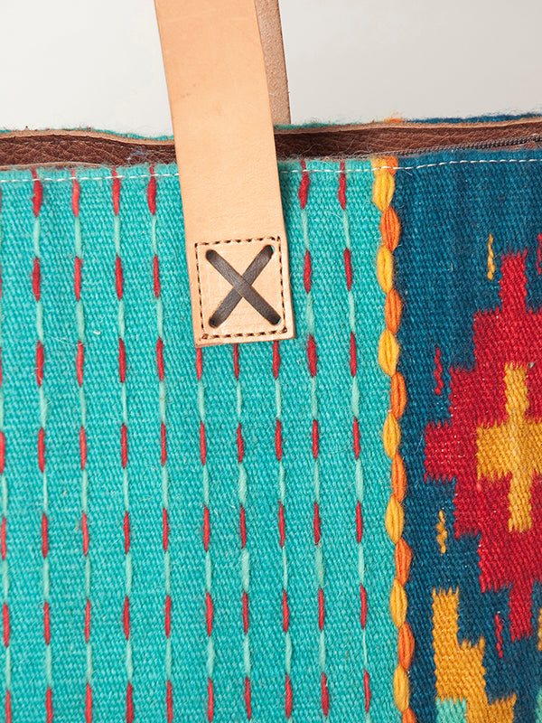 ADBG575 American Darling Western Woven Saddle Blanket & Tooled Leather Fringe Bag