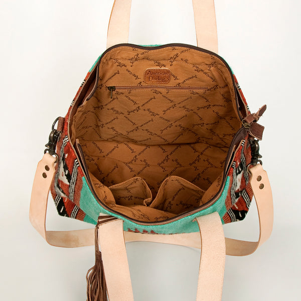 ADBG575 Southwestern Wool Tote with Natural Leather Straps Handwoven Pattern & Tassel