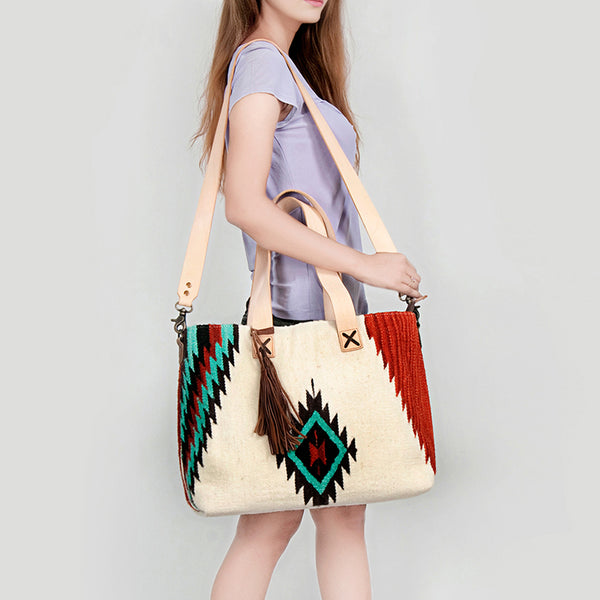 ADBG575 Southwestern Wool Tote with Natural Leather Straps Handwoven Pattern & Tassel