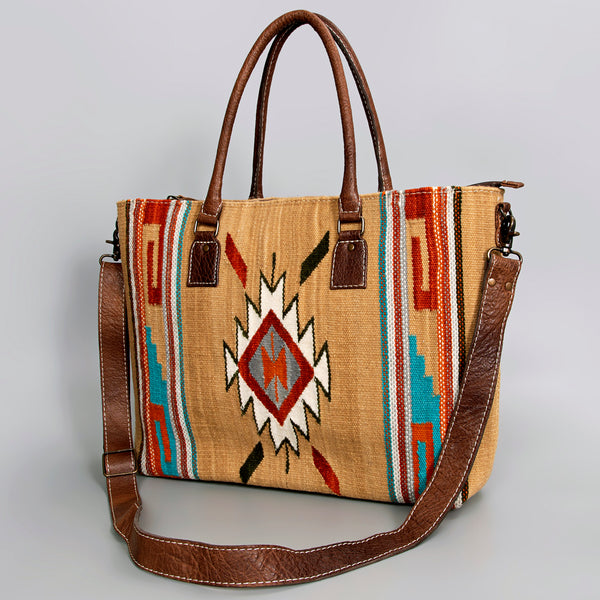 ADBG1002 American Darling Handwoven Saddle Blanket Western Tote Bag Leather Strap