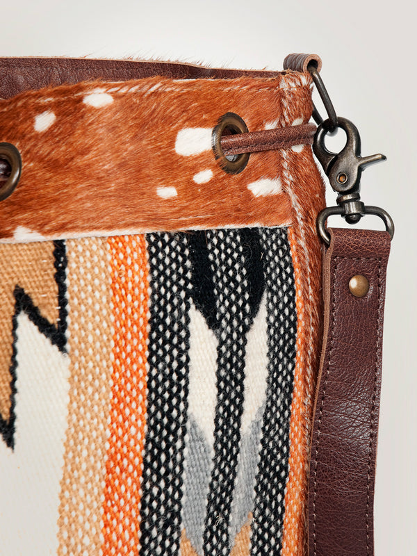 ADBG574 American Darling Southwestern Wool Bucket Bag Drawstring Tote with Leather Strap