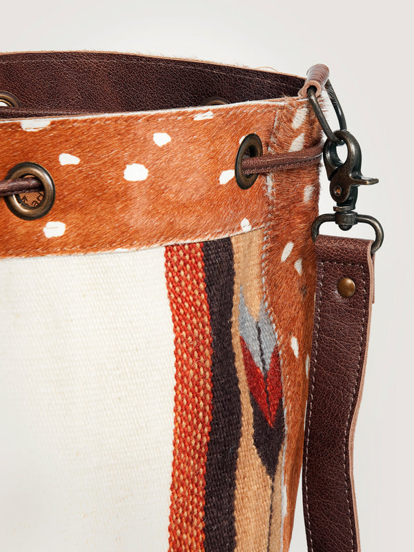 ADBG574 American Darling Hand Woven Saddle Blanket & Hair-On Cowhide Western Bucket Bag