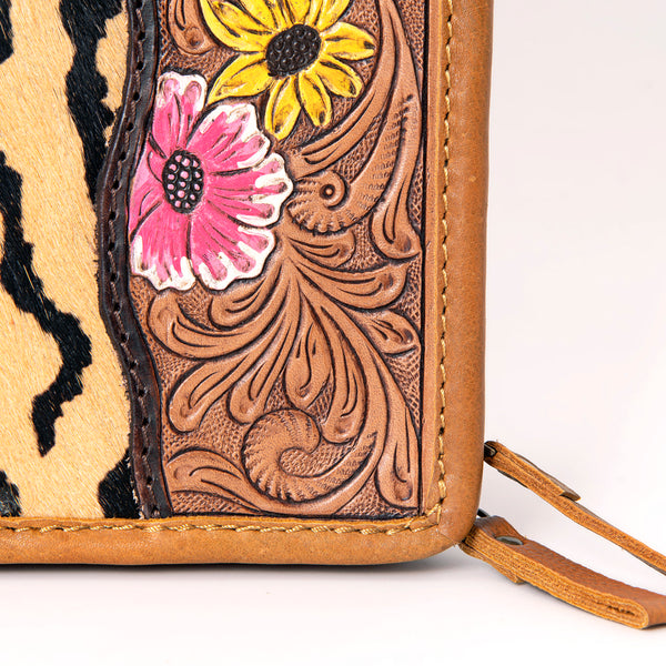 ADBGA323 American Darling Hand Tooled Leather Hair-On Cowhide Travel Jewelry Case