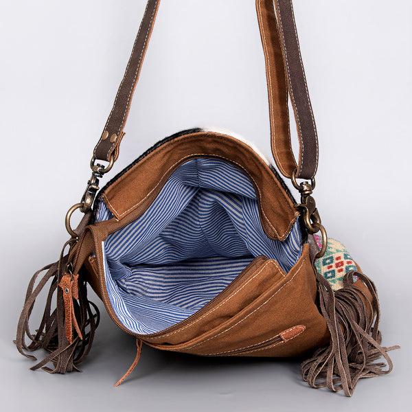 LC-KB471Crossbody Upcycled Canvas Ladies Bag