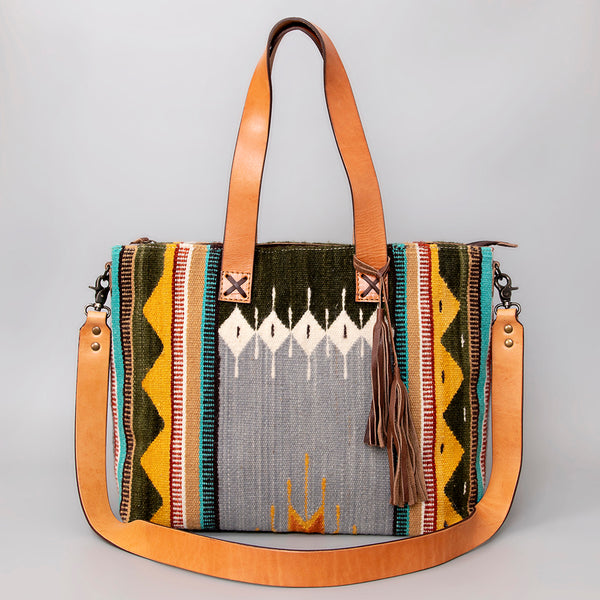 ADBG575 Southwestern Wool Tote with Natural Leather Straps Handwoven Pattern & Tassel