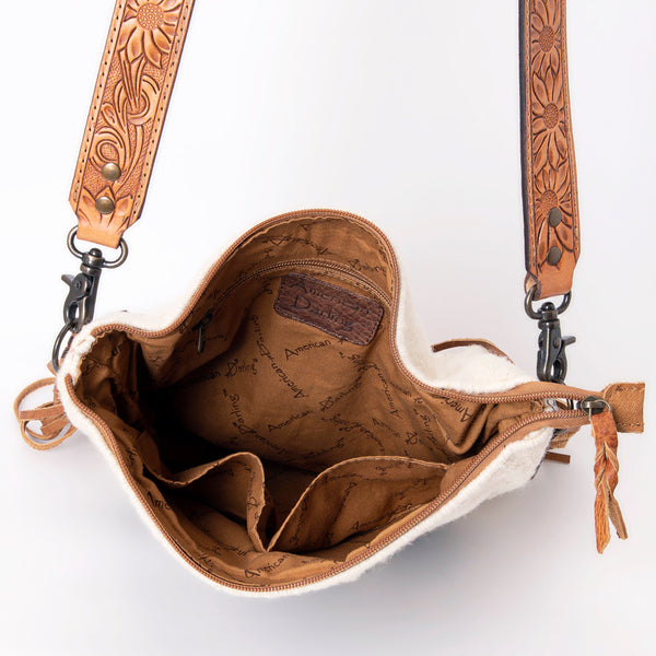 ADBG905 American Darling Southwestern Wool Blanket & Tooled Leather Crossbody Bag with Fringes