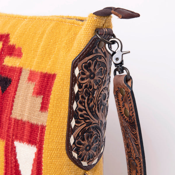 ADBG905 American Darling Southwestern Wool Blanket & Tooled Leather Crossbody Bag with Fringes