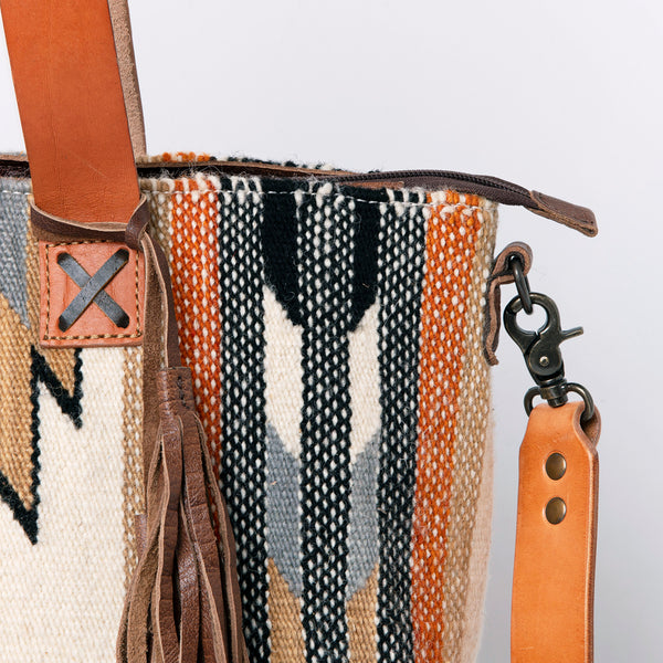 ADBG575 American Darling Hand Woven Saddle Blanket Western Leather Tote Bag with Tassels & Leather Strap