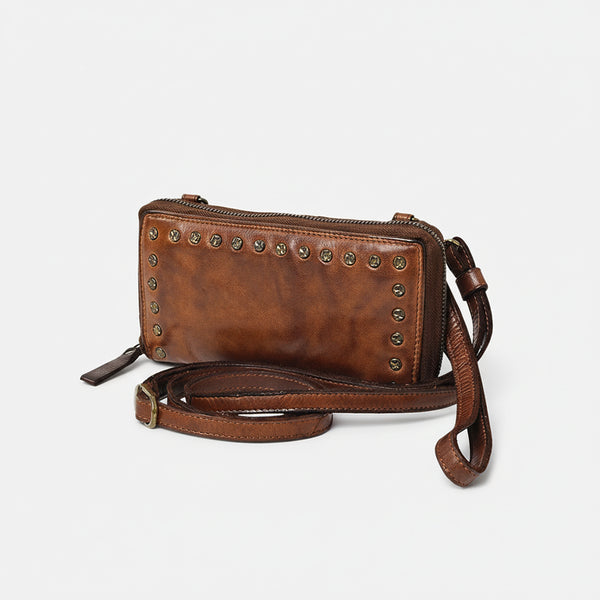 SWC212 Cuorina - Luxury Leather Riveted Wristlet