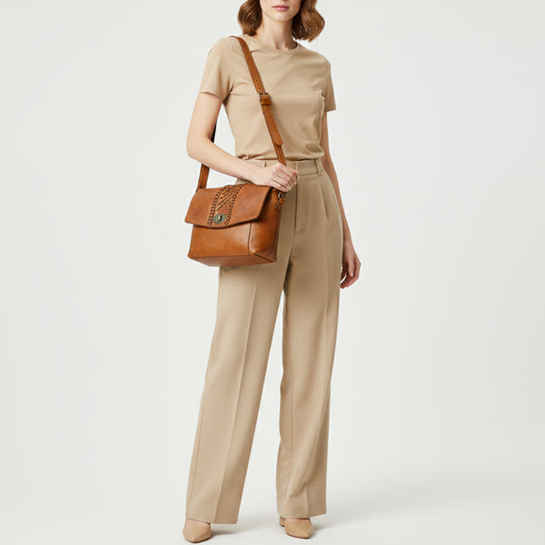 SWL121 Lunetta - Full Grain Leather Crossbody