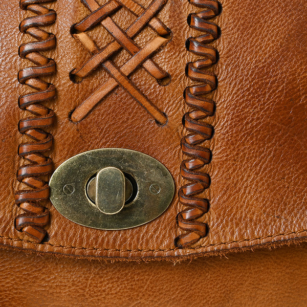 SWL121 Lunetta - Full Grain Leather Crossbody