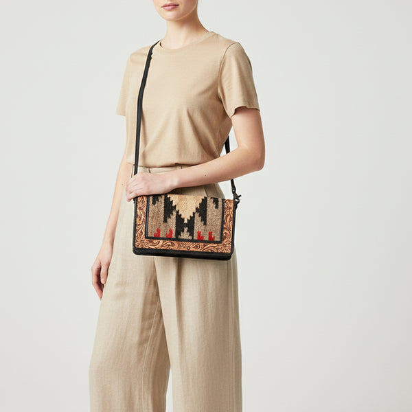 ADBG1784 American Darling Hand Tooled Floral Organiser Bag - Hand Woven Saddle Blanket Western Leather