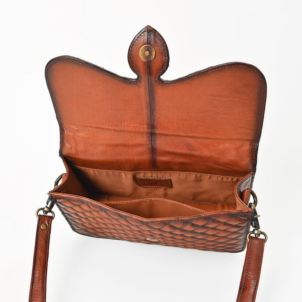 ADBGM818 American Darling Handcrafted Quilted Leather Cross body Bag with Stitched Detail