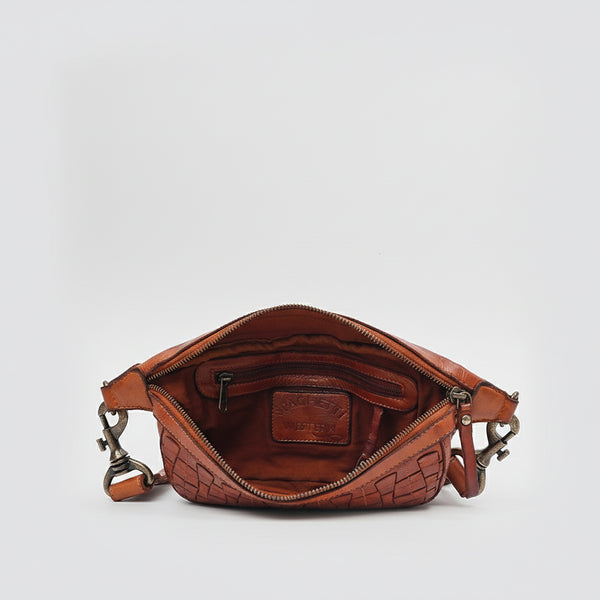 SWC482 Altamira - Full Grain Leather Fanny Pack