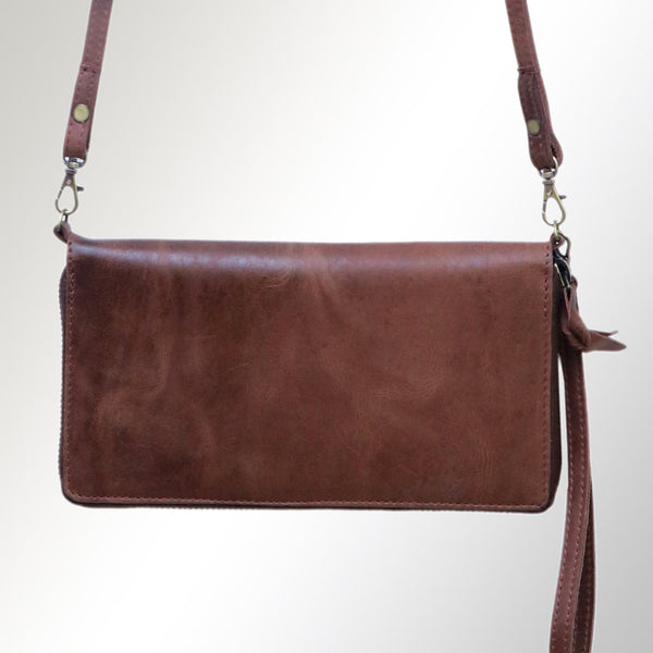 ADBGM231 American Darling Luxury Leather Crossbody Organiser with Multi-Compartment Design
