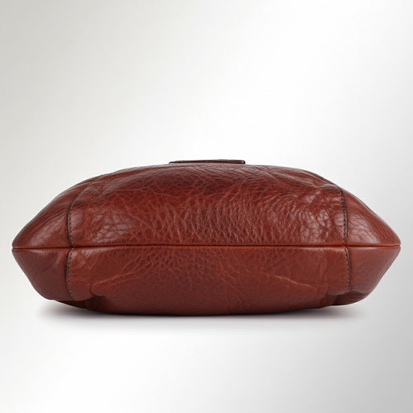SWC173 Studded Leather Clutch Bag