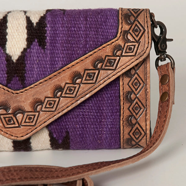 ADBG906 American Darling Handcrafted Hand Tooled Leather Saddle Blanket Envelope