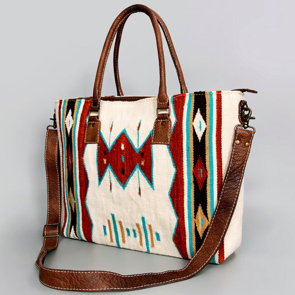 ADBG1002 American Darling Handwoven Saddle Blanket Western Tote Bag Leather Strap