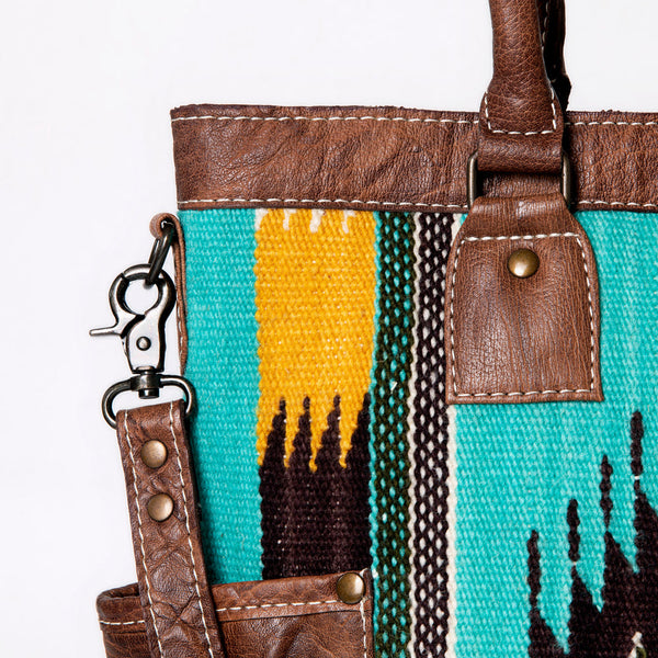 ADBG1013 American Darling Handwoven Saddle Blanket Leather Tote Bag Western Style