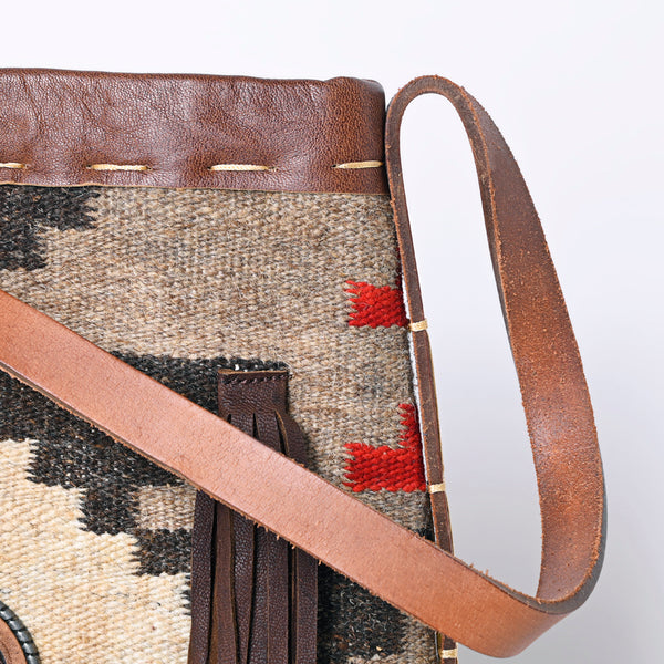 ADBG1114 American Darling Saddle Blanket Cowhide Western Shoulder Bag Fringe Hand-Woven Fabric & Genuine Leather