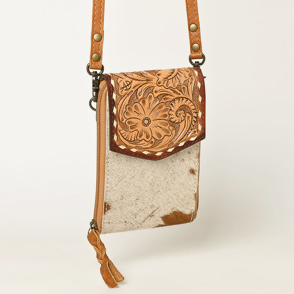 ADBG822 American Darling Handcrafted Leather Cell Phone holder with Hair-On Cowhide