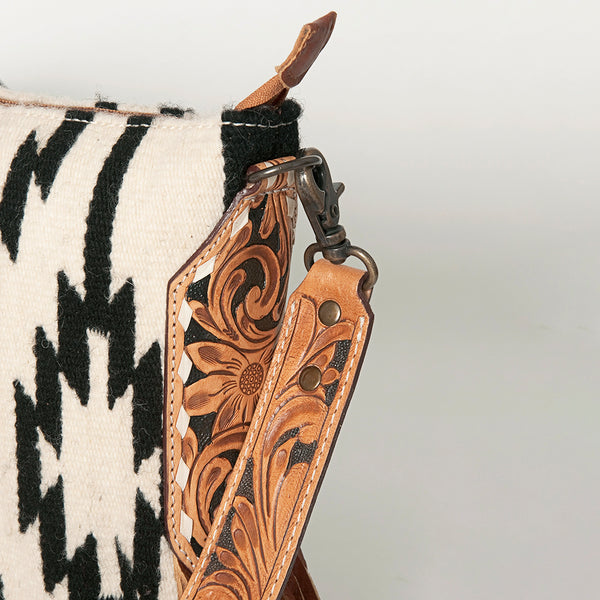 ADBG891 American Darling Hand-Woven Saddle Blanket Large Cross body Bag | Tooled Leather Fringed Purse